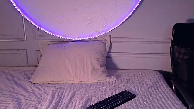 Cheerbaby  online show from 03/04/26, 12:44