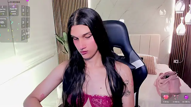 Bianca baldwin  online show from 02/04/26, 09:09