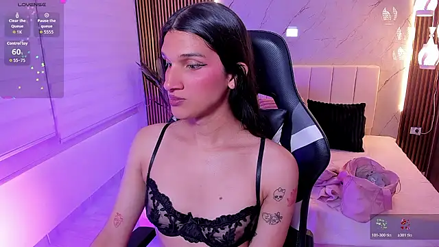 Bianca baldwin  online show from 02/07/26, 09:40