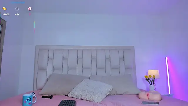 Archie 77 online show from 02/18/26, 02:51