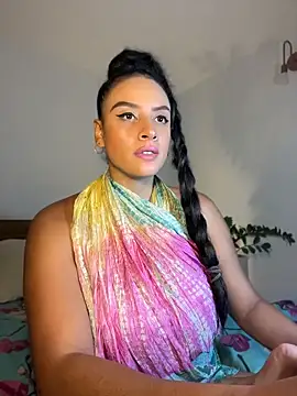Lena-Williamss online show from 05/15/26, 05:58