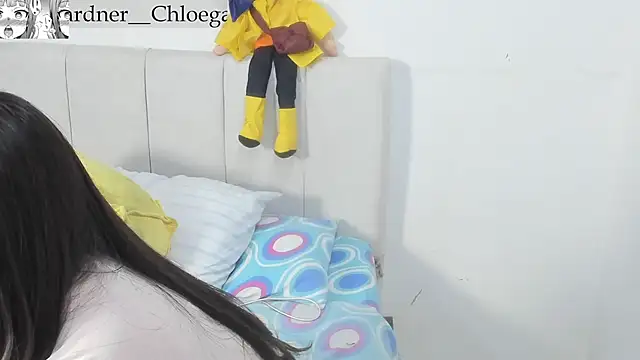  Chloe gardner online show from 12/19/25, 11:12