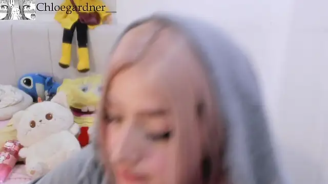  Chloe gardner online show from 03/30/26, 09:27