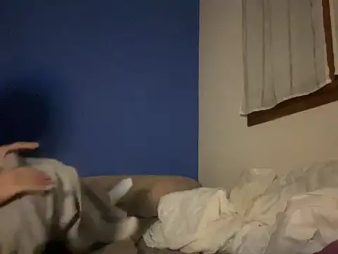 CoquineCharmeuse online show from 12/16/25, 11:21