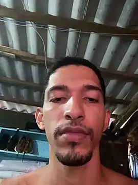 Snapshot of rocchw chatting on 12/22/25, 08:50 rocchw online show from 12/22/25, 08:50