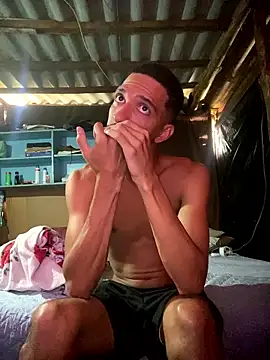 Snapshot of rocchw chatting on 01/19/26, 01:48 rocchw online show from 01/19/26, 01:48