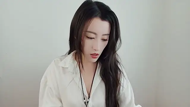 Snapshot of TXMIT chatting on 02/24/26, 07:28 TXMIT online show from 02/24/26, 07:28