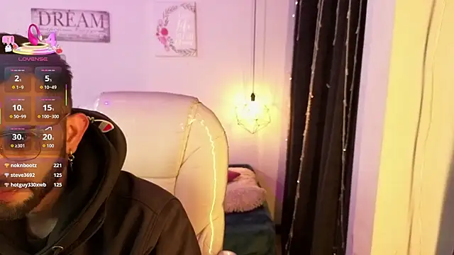 annie and ryan online show from 03/10/26, 04:28