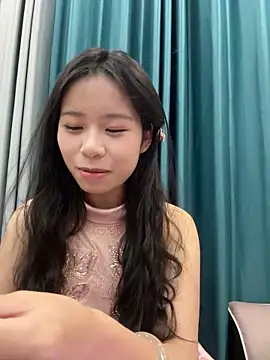 Snapshot of Kawaii-P chatting on 01/05/26, 05:49 Kawaii-P online show from 01/05/26, 05:49