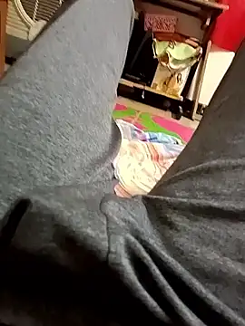 loki-king-143 online show from 02/12/26, 05:24