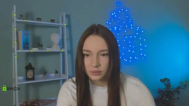 Snapshot of ellen_haze_ chatting on 12/19/25, 10:00 ellen haze online show from 12/19/25, 10:00