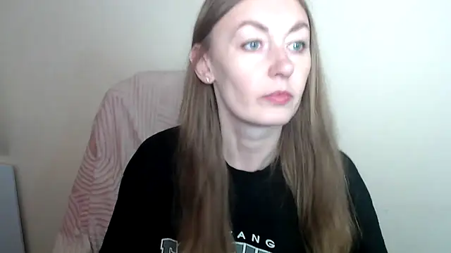 Snapshot of LiaSeass_ chatting on 05/10/26, 11:59 LiaSeass online show from 05/10/26, 11:59