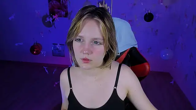 madeline doll online show from 12/18/25, 05:35