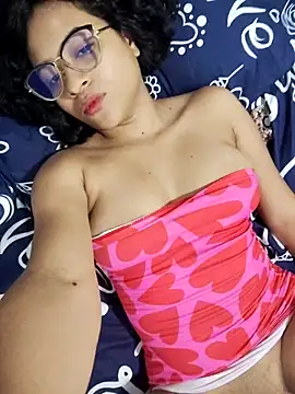 DAFNNEE HOT online show from 04/07/26, 04:07