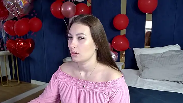 NoraFoxes online show from 02/19/26, 05:25