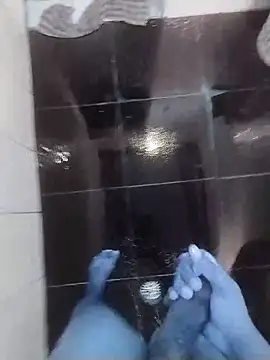 Snapshot of kaspzl chatting on 02/15/26, 09:30 kaspzl online show from 02/15/26, 09:30