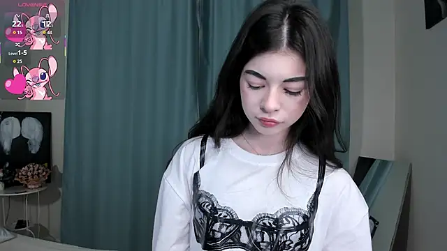 LisaColee online show from 03/02/26, 08:59