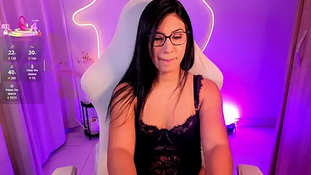 chloebum  online show from 04/02/26, 10:57