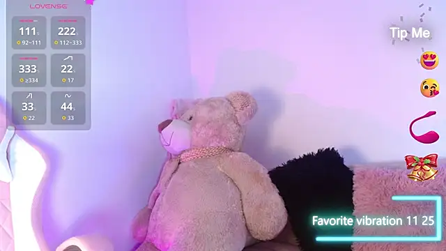 Snapshot of Ana_herrera chatting on 12/16/25, 11:26 Ana herrera online show from 12/16/25, 11:26