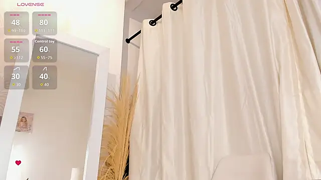 Sisi fun online show from 04/23/26, 01:02