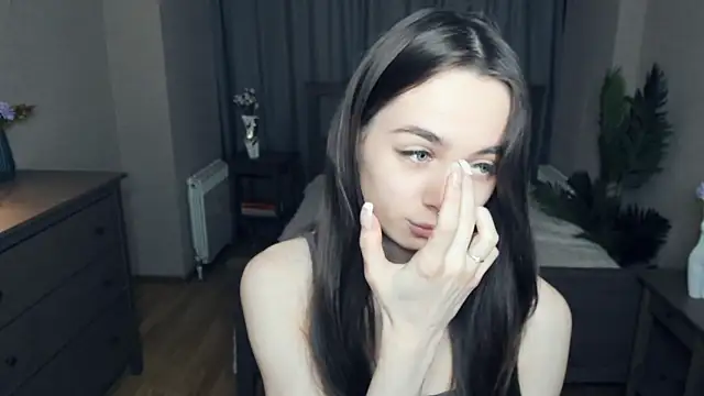 YvonneRobes online show from 02/20/26, 07:14