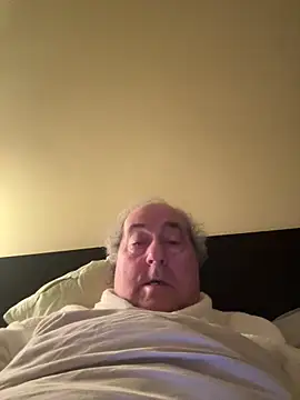 csikar online show from 02/11/26, 05:45