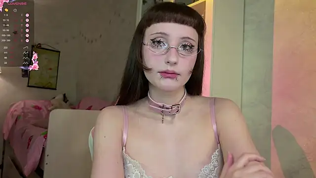 MiraJades online show from 03/24/26, 10:26