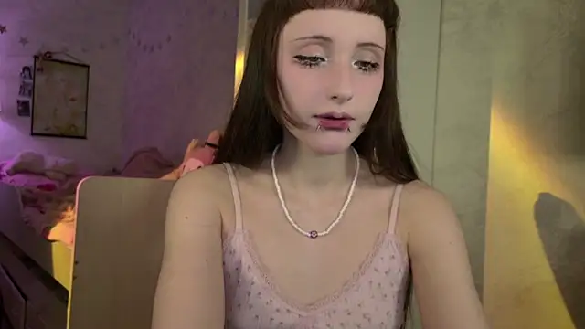 MiraJades online show from 04/25/26, 09:12