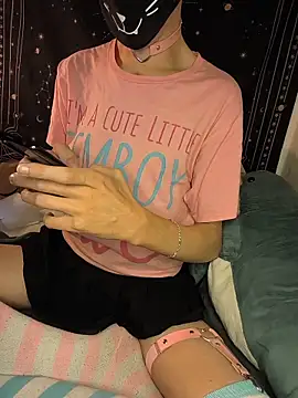 Femboitea-official online show from 12/15/25, 10:25