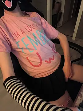 Femboitea-official online show from 04/09/26, 08:03