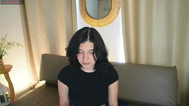 AlexiaClark7 online show from 02/04/26, 07:42