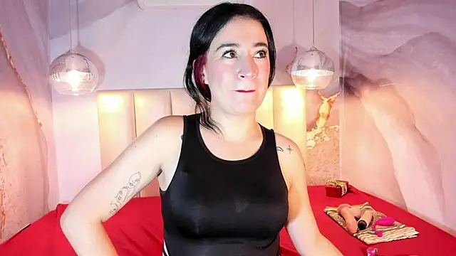 Victoria01  online show from 04/23/26, 11:18