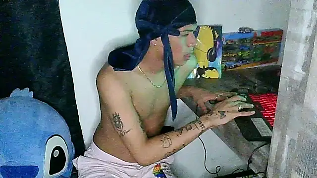 Glen connor 11 online show from 12/23/25, 03:48