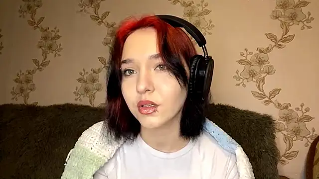 EmilyVeiro online show from 01/18/26, 05:06