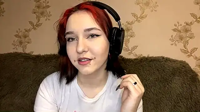 EmilyVeiro online show from 02/02/26, 05:11