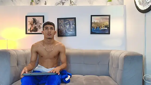 DIAMOND BLACKS online show from 02/07/26, 07:23