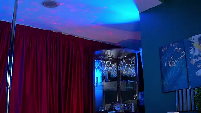 AstridVex online show from 01/10/26, 07:37