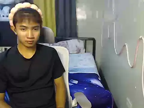 Ur hottestjonny online show from 06/16/26, 11:46