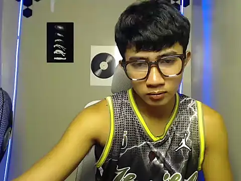 Ur hottestjonny online show from 07/07/26, 11:03
