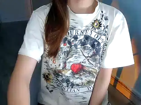 Snapshot of Chichi_86 chatting on 05/23/26, 03:38 Chichi 86 online show from 05/23/26, 03:38