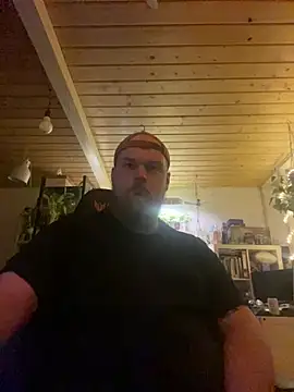 YoursxTruly online show from 02/06/26, 07:28