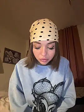 SilkyMira online show from 01/13/26, 05:29