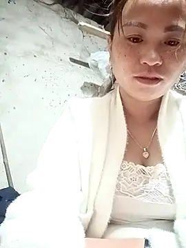 ngaytho004 online show from 12/19/25, 10:17