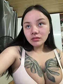 leo-kitty online show from 03/01/26, 03:47