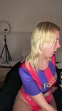 MonaNoire online show from 01/08/26, 12:40