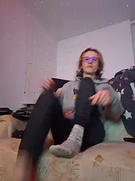 KoruYang online show from 12/21/25, 09:22