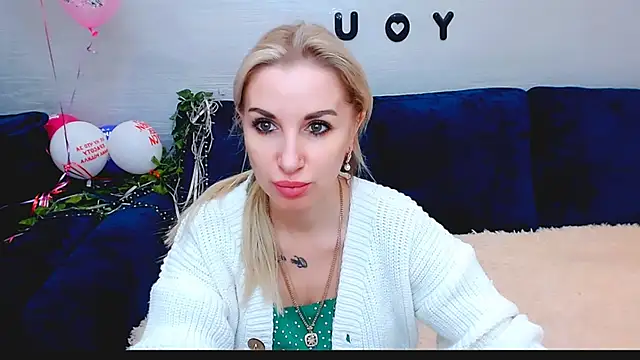 Hanna--Sweet online show from 01/16/26, 11:03