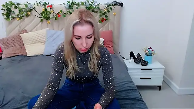 Hanna--Sweet online show from 03/05/26, 12:12