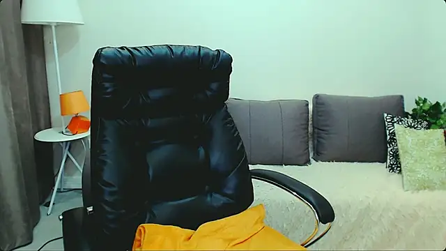 Hanna--Sweet online show from 03/21/26, 04:32