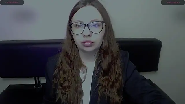 LiliaErmi online show from 03/13/26, 07:04